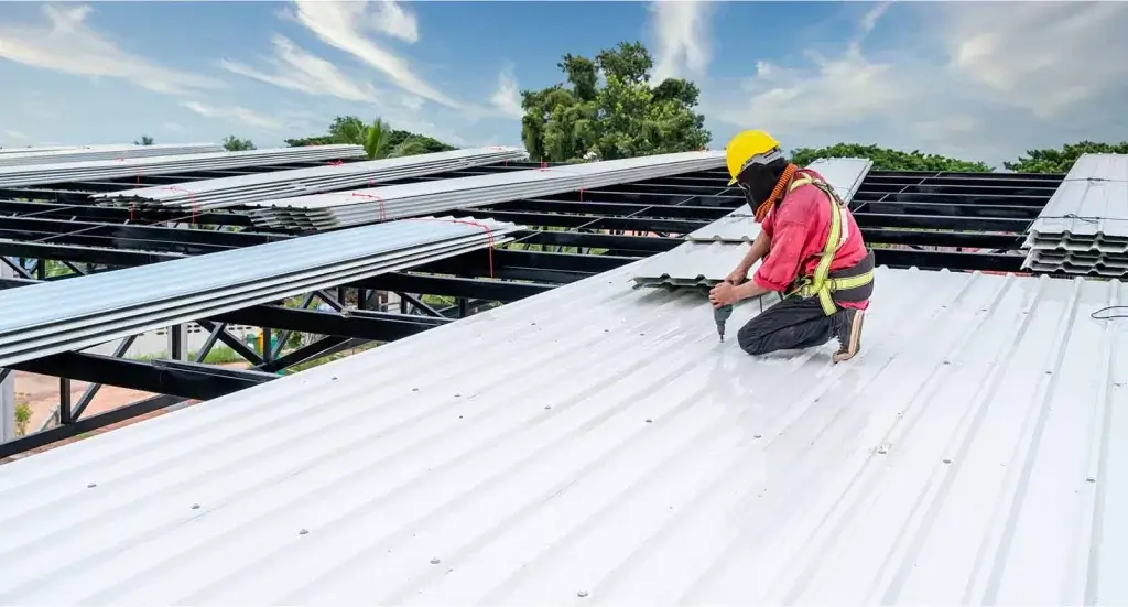 How-Commercial-Roofing-Services-Can-Benefit-Your-Business-Property